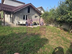 Casa cu 3 camere de vanzare in Campina